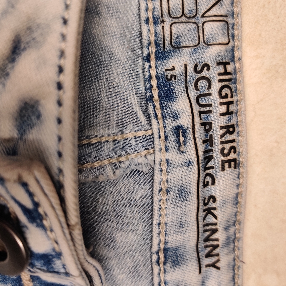 No boundaries high rise Sz 15 jeans